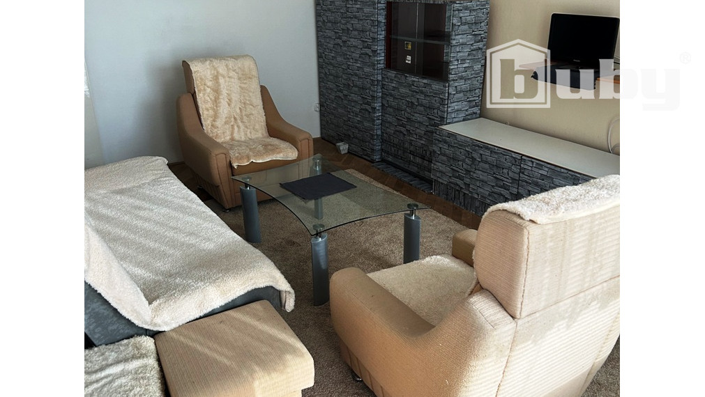 PRENÁJOM - 2 IZBOVÝ BYT STRED POVAŽSKÁ BYSTRICA