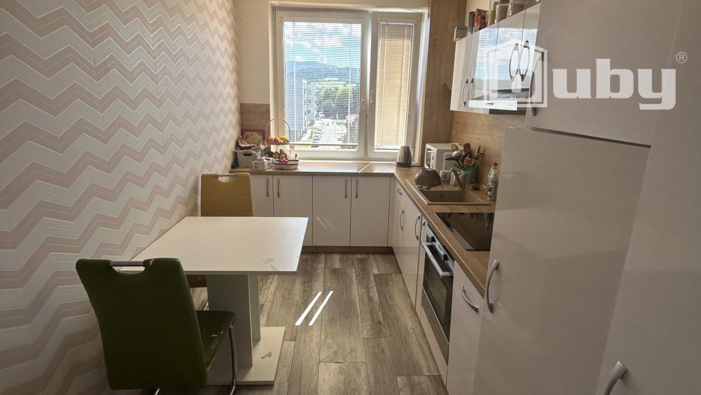 PREDAJ - 3 IZBOVÝ BYT S BALKÓNOM, BELUŠA