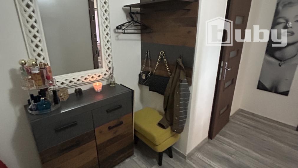 PREDAJ - 3 IZBOVÝ BYT S BALKÓNOM, BELUŠA