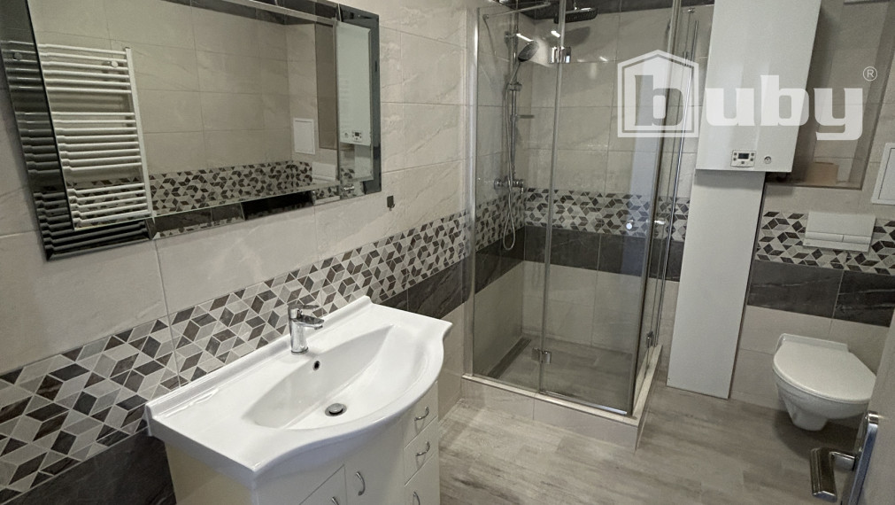 PRENÁJOM-3 IZBOVÝ NEBYTOVÝ PRIESTOR 73 m2,POVAŽSKÁ BYSTRICA