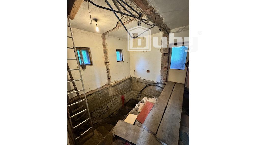 Rodinný dom, pozemok 1009 m2, predaj, Papradno