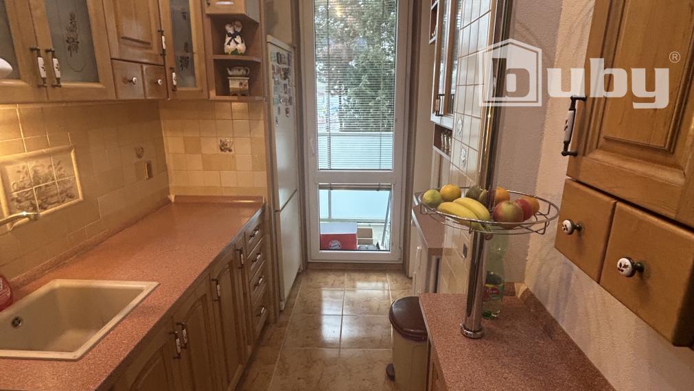 PREDAJ-ÚTULNÝ 2 IZBOVÝ BYT, M.R.ŠTEFÁNIKA,POVAŽSKÁ BYSTRICA