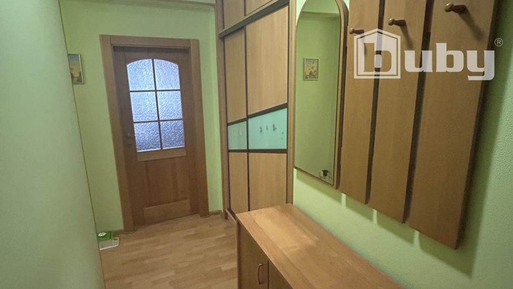 PREDAJ-ÚTULNÝ 2 IZBOVÝ BYT, M.R.ŠTEFÁNIKA,POVAŽSKÁ BYSTRICA