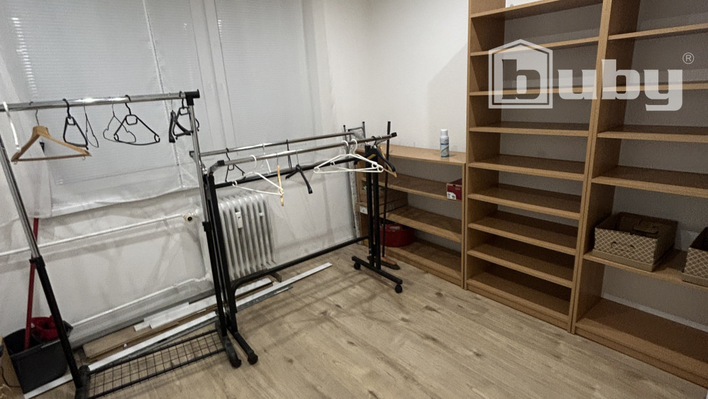 PRENÁJOM - MODERNÝ 3 IZBOVÝ BYT STRED POVAŽSKÁ BYSTRICA