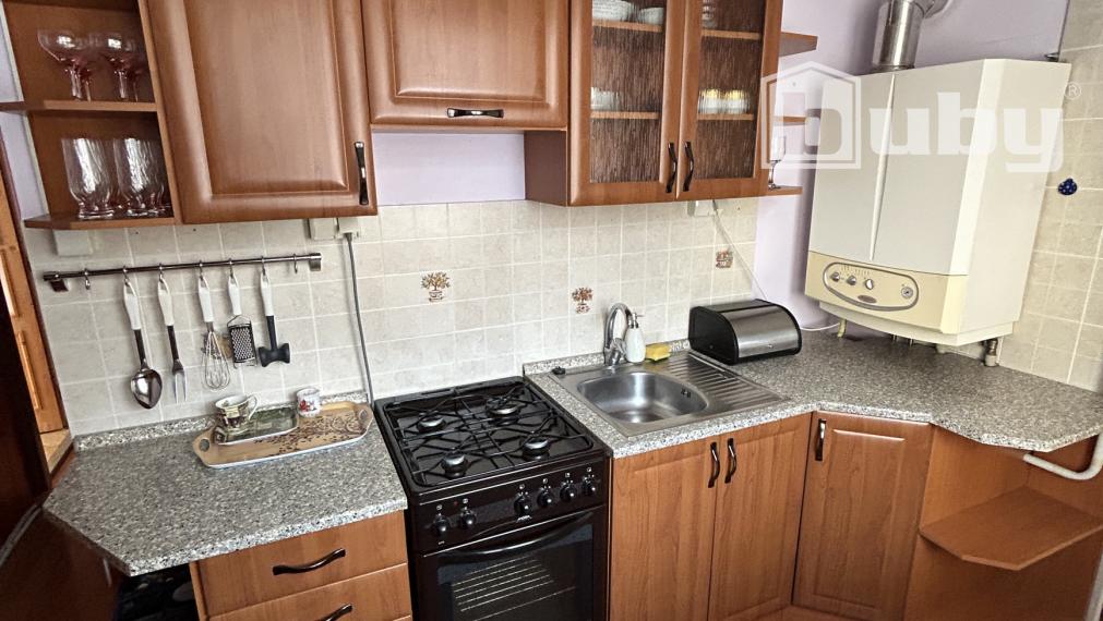 PRENÁJOM-ZARIADENÝ 4 IZB.BYT PAPRADNO,POVAŽSKÁ BYSTRICA