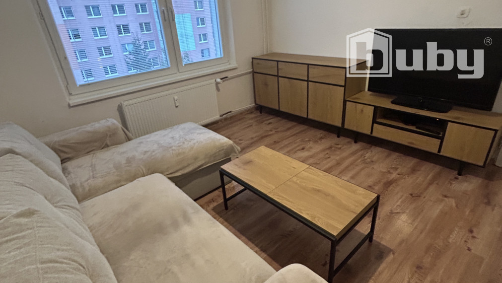 PRENÁJOM - 1 IZBOVÝ BYT STRED POVAŽSKÁ BYSTRICA