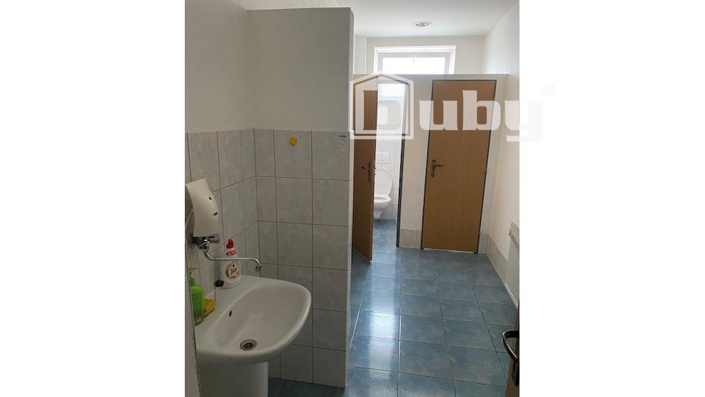 Prenájom výrobno - skladovacích komerčných priestorov 324 m2, Rajec