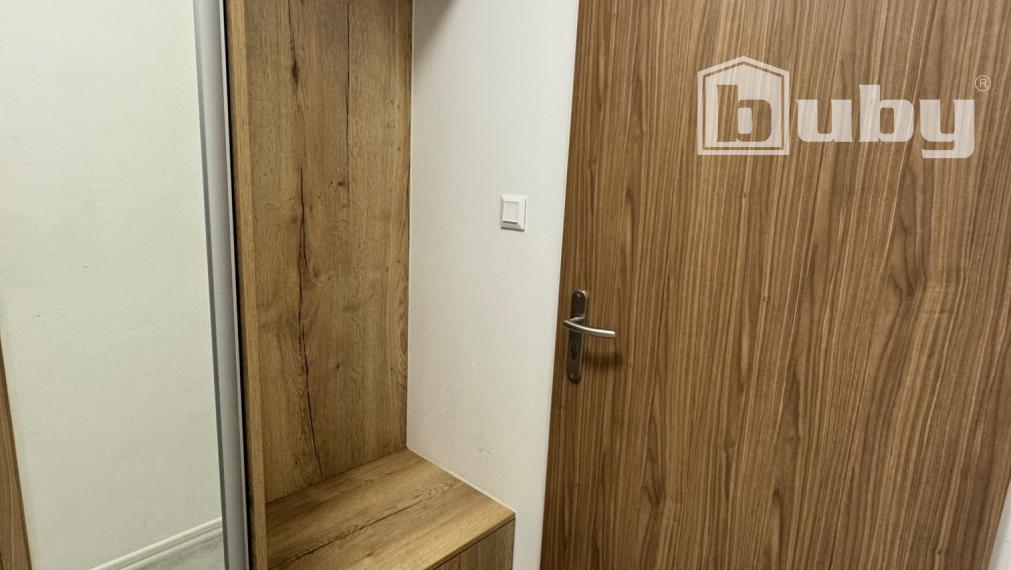 Predaj - zariadený 1 izbový byt 39 m2, v novostavbe, s parkovacím miestom, Martin Podháj