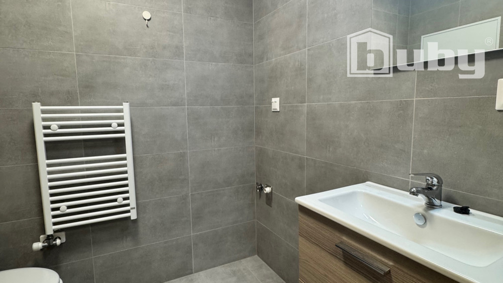 Prenájom1 izbový byt 39 m2, v novostavbe, Martin Podháj