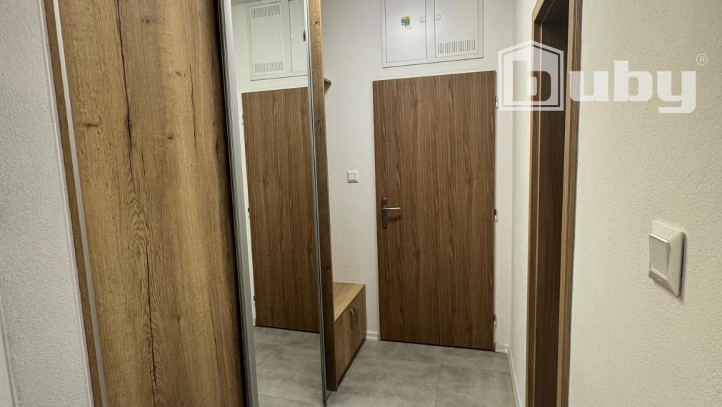 Predaj - zariadený 1 izbový byt 39 m2, v novostavbe, s parkovacím miestom, Martin Podháj