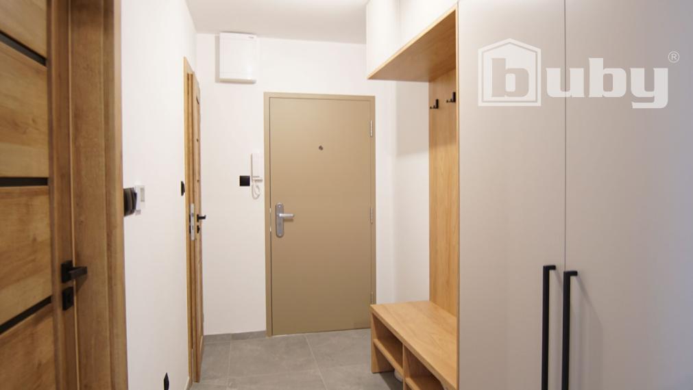 Nadštandardne zrekonštruovaný 3 izbový byt s výmerou 85 m², Vrútky, na predaj