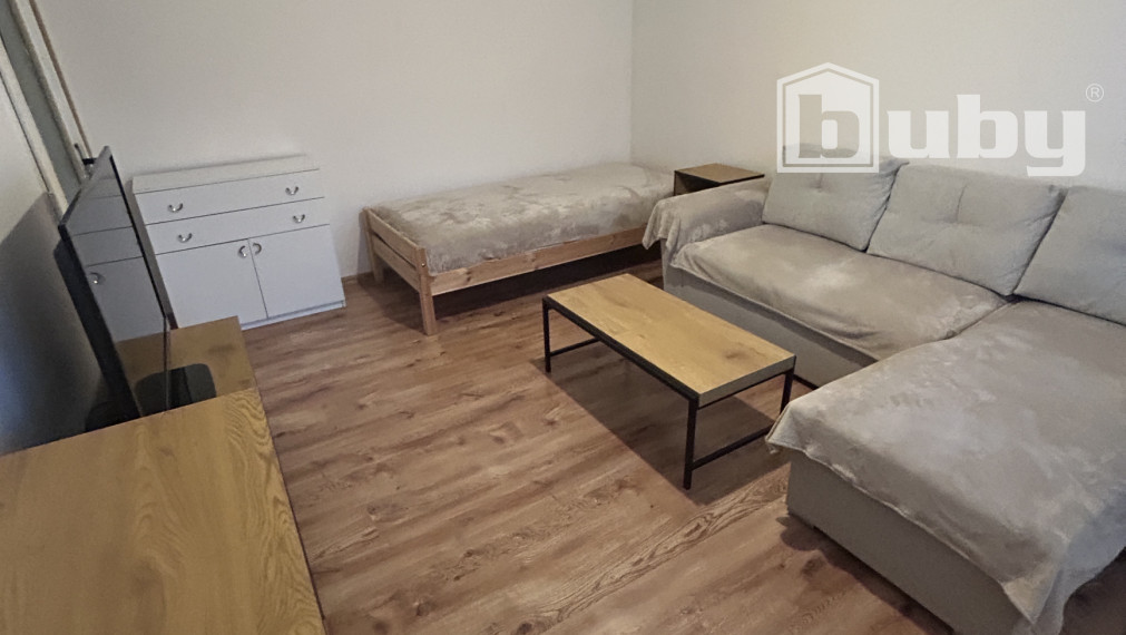 PRENÁJOM - 1 IZBOVÝ BYT STRED POVAŽSKÁ BYSTRICA