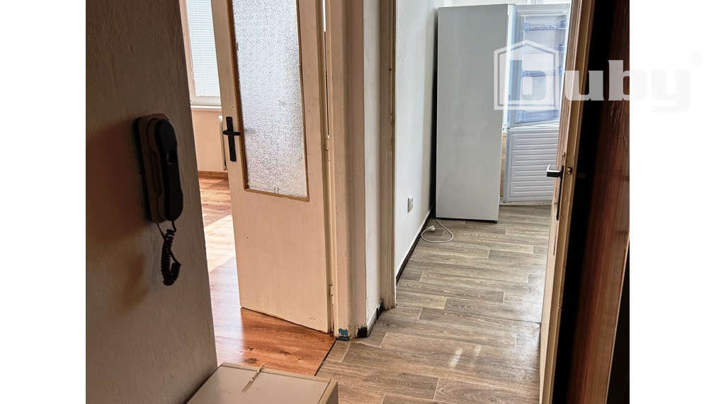 PRENÁJOM - 1 IZBOVÝ BYT STRED POVAŽSKÁ BYSTRICA