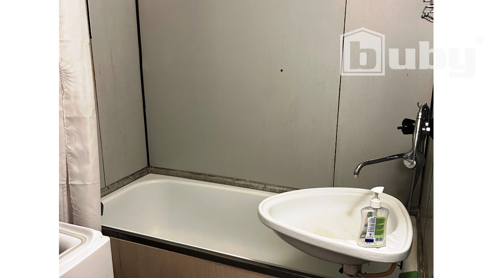 PRENÁJOM - 1 IZBOVÝ BYT STRED POVAŽSKÁ BYSTRICA