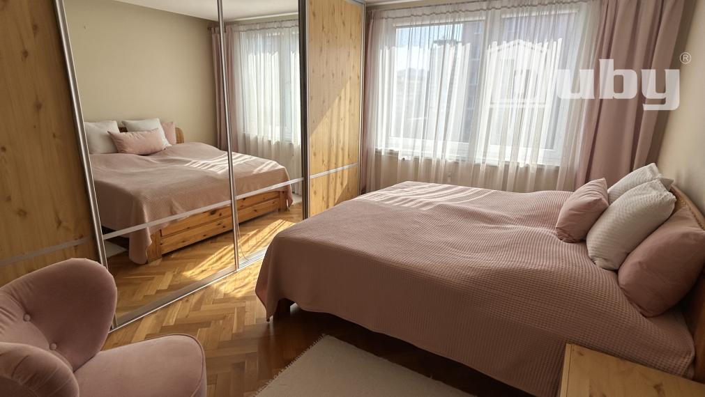 PREDAJ-TOP 3 IZBOVÝ BYT S 2 BALKÓNMI,STRED,POVAŽSKÁ BYSTRICA