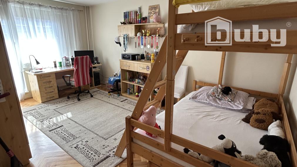 PREDAJ-TOP 3 IZBOVÝ BYT S 2 BALKÓNMI,STRED,POVAŽSKÁ BYSTRICA