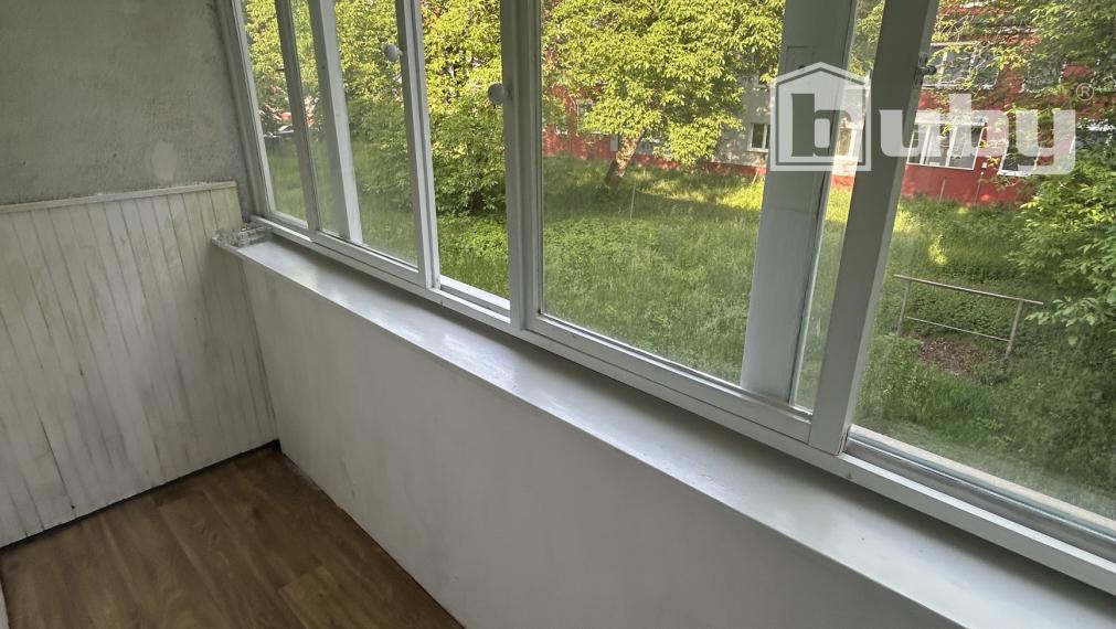 PRENÁJOM-MODERNÝ,ZARIADENÝ 2 IZB.BYT,ul.MIEROVÁ POV.BYSTRICA