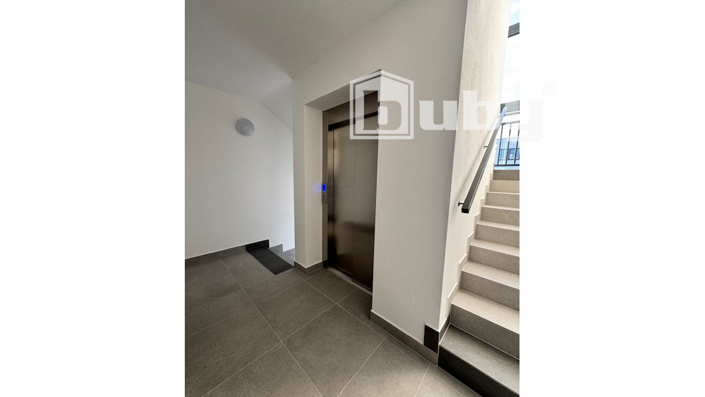 Prenájom nový 1 izbový byt 38 m2, balkón, Košútska, Martin