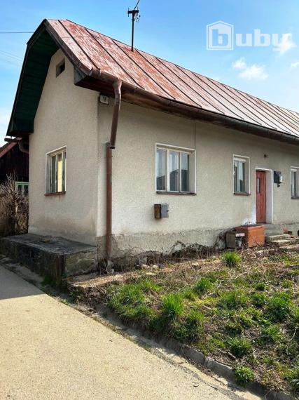 PREDAJ - RODINNÝ DOM DOLNÁ MARIKOVÁ OKRES POVAŽSKÁ BYSTRICA
