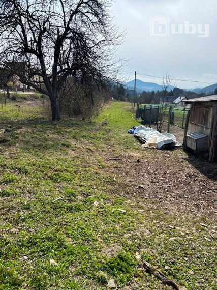 PREDAJ - RODINNÝ DOM DOLNÁ MARIKOVÁ OKRES POVAŽSKÁ BYSTRICA