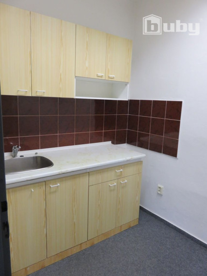 Kancelárie na prenájom, Martin - stred