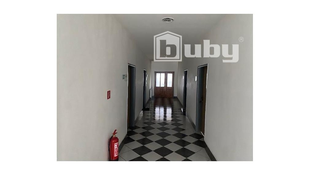 Prenájom komerčných priestorov 324 m2 Rajec