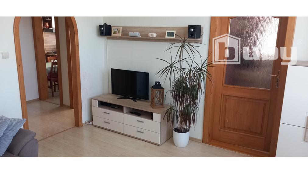 PREDAJ 3 IZBOVÝ BYT S LOGGIOU ROZKVET, POVAŽSKÁ BYSTRICA