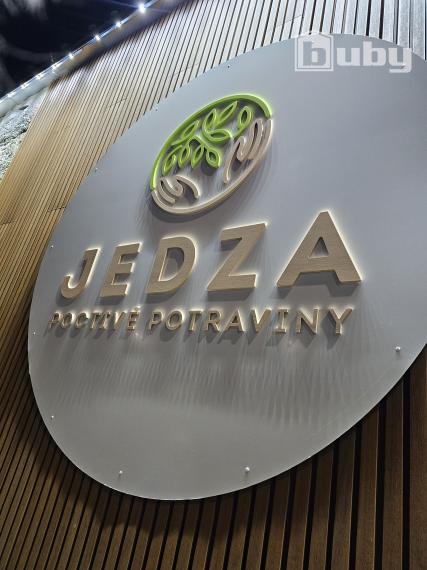 PREDAJ - KONTAJNEROVÁ PREDAJŇA POVAŽSKÁ BYSTRICA, 75 m2