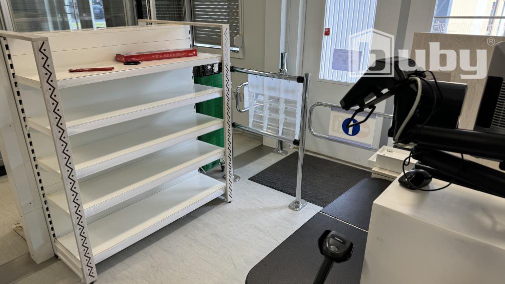 PREDAJ - KONTAJNEROVÁ PREDAJŇA POVAŽSKÁ BYSTRICA, 75 m2