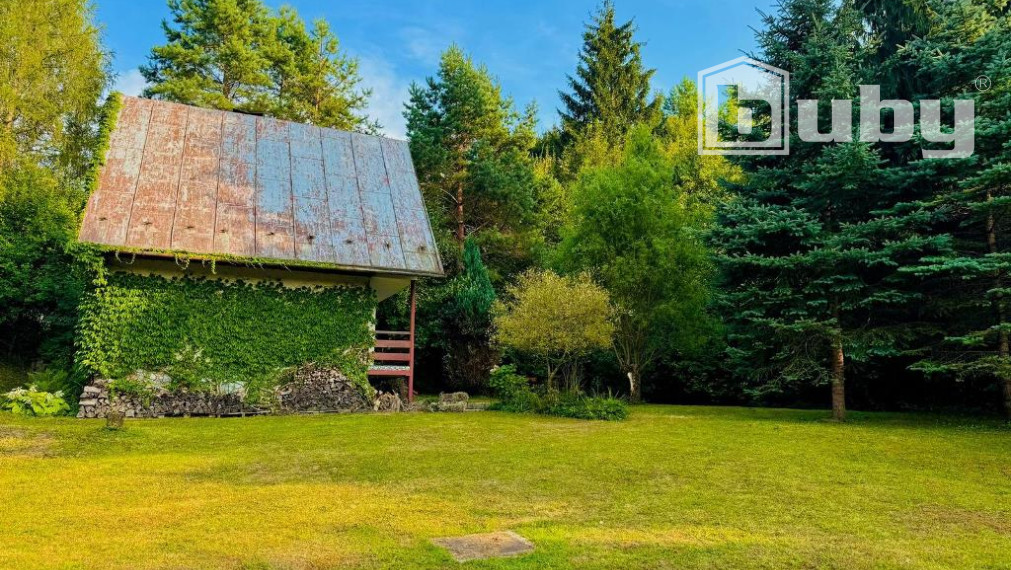 PREDAJ REKREAČNÁ CHATA BELUŠSKÉ SLATINY, PÚCHOV