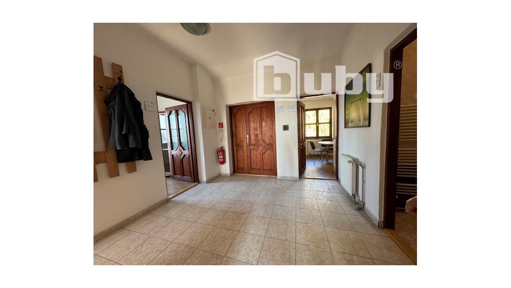 Kancelárske priestory 91 m2 s parkovaním,  Žilina
