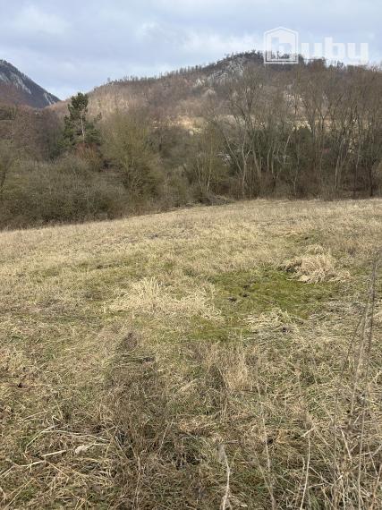 PREDAJ - POZEMOK 1102 m2 PRAZNOV POVAŽSKÁ BYSTRICA