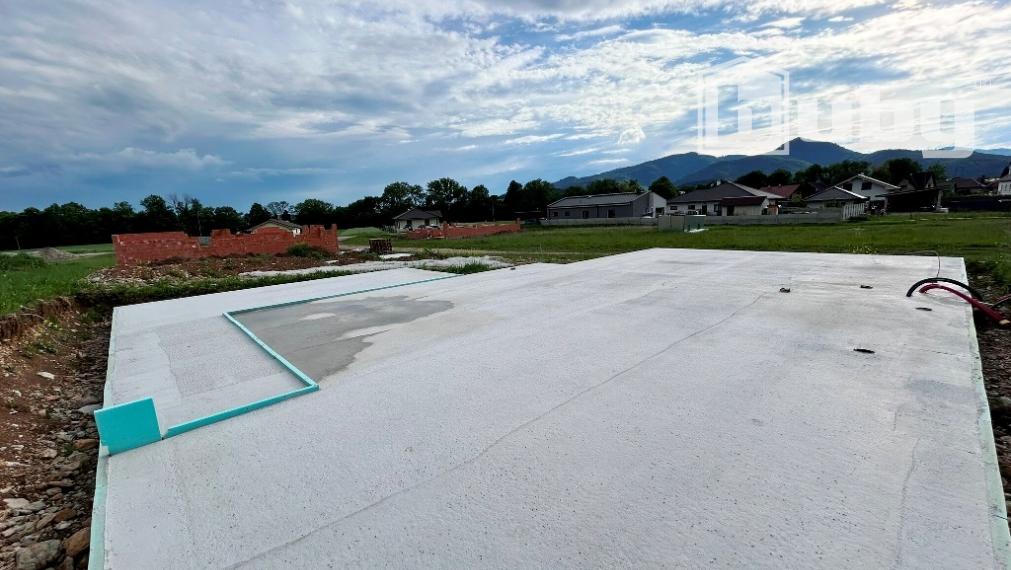 Na predaj rozostavaný rodinný dom - platňa, Slovany, okres Martin.