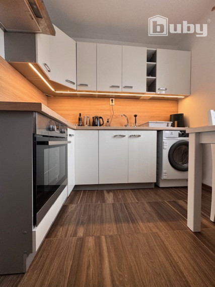 Predaj 2 izbový byt 39 m2, Lánska, Považská Bystrica