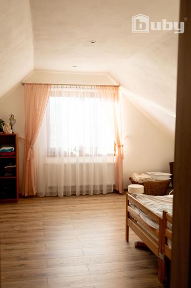 PREDAJ - 5 IZBOVÝ RODINNÝ DOM,BELUŠA, PÚCHOV, POZEMOK 726 m2