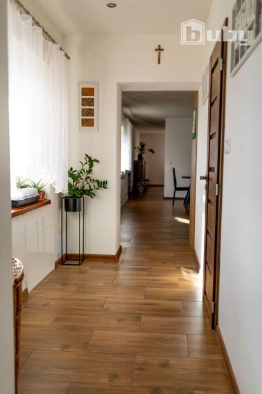 PREDAJ - 5 IZBOVÝ RODINNÝ DOM,BELUŠA, PÚCHOV, POZEMOK 726 m2