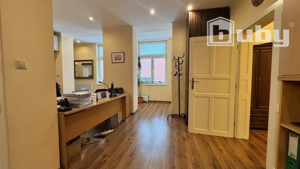 Kancelárske priestory 110 m2 v centre Žiliny, prenájom