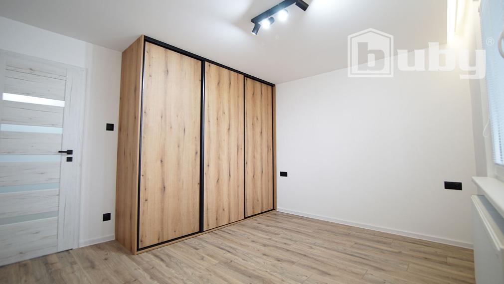 Predám 4 izbový byt po kompletnej rekonštrukcii, Martin - Priekopa.