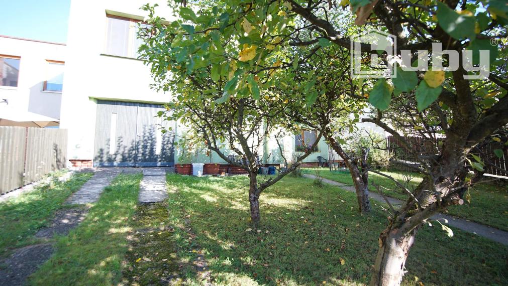 Prenajmem 2 izbový byt v rodinnom dome, na Bôriku v Žiline.