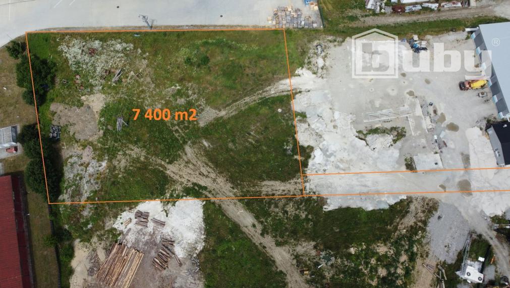 Komerčný pozemok v priemyselnej časti Martin - Priekopa, na predaj.