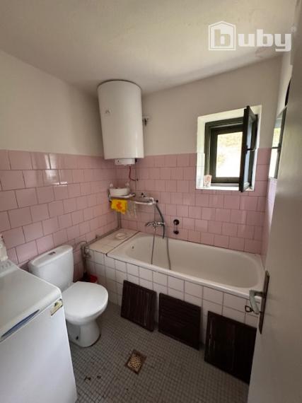 Chalupa s pozemkom 776 m2, Dolná Maríková - Hadoše