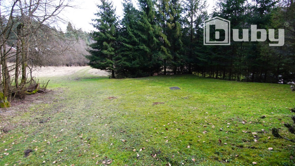 Murovaná chata na predaj, Martin - Stráne, 6 izieb, vlastný pozemok 500m2.