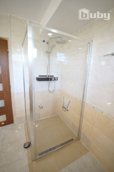 2 izbový byt v rodinnom dome na Bôriku v Žiline, na prenájom.