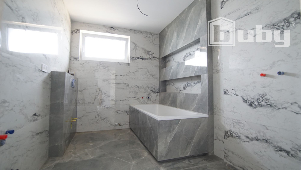 Nový rodinný dom s garážou na predaj, Martin-Tomčany(video).