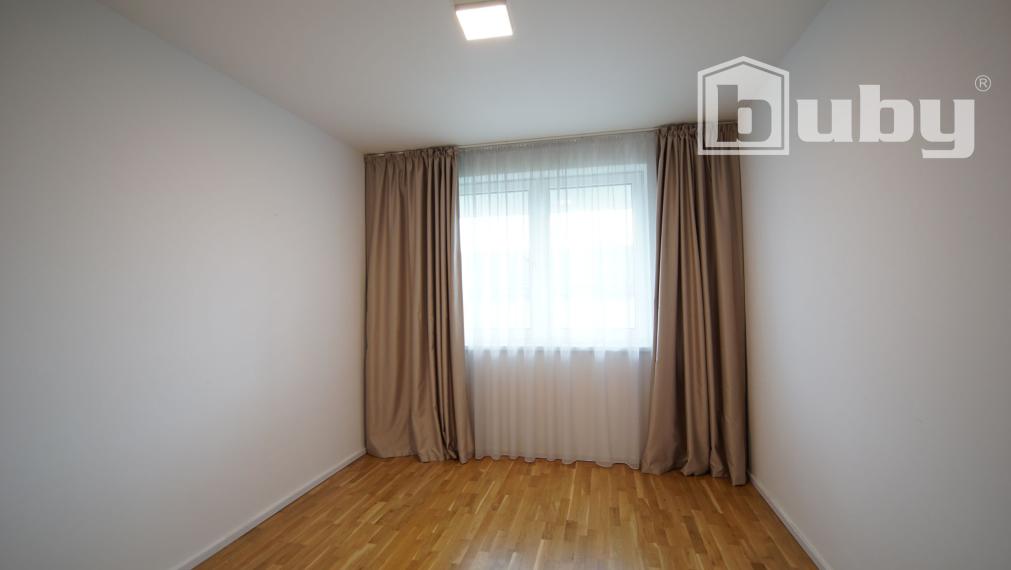 4 iz rodinný dom na predaj, bungalov, v Martine, časť Nový Martin.