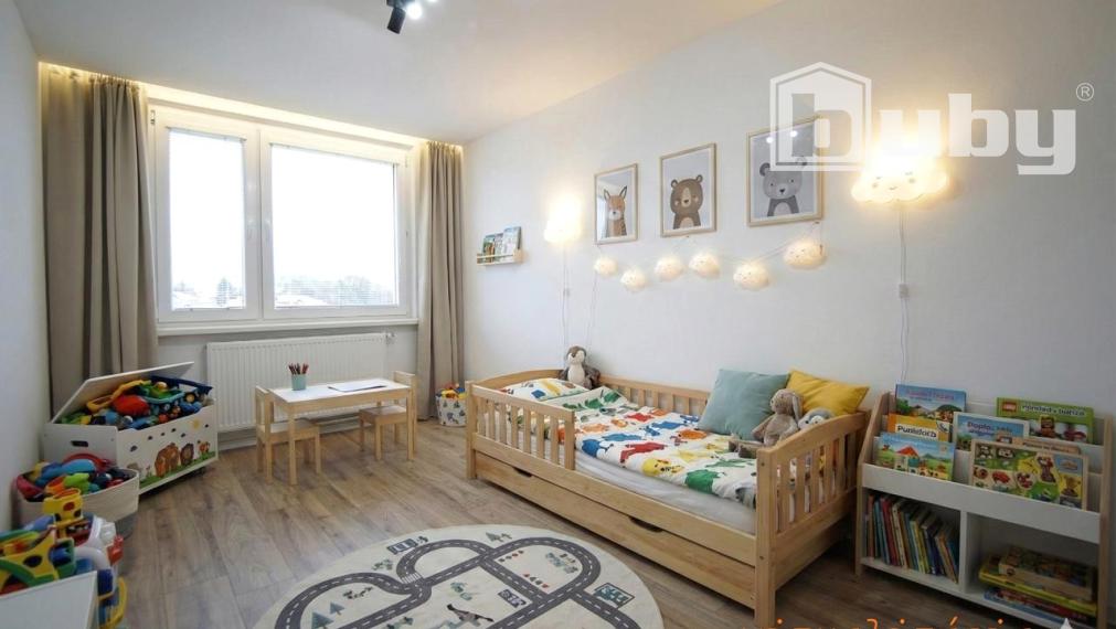 Na predaj 4 izbový byt,  kompletná rekonštrukcia (video), Martin - Priekopa.