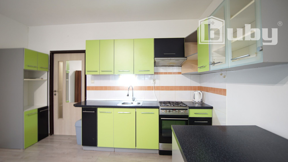 Na prenájom 2 izbový byt (49 m2), Záturčie, Martin.