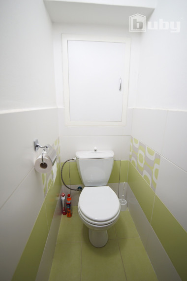 Na prenájom 2 izbový byt (49 m2), Záturčie, Martin.