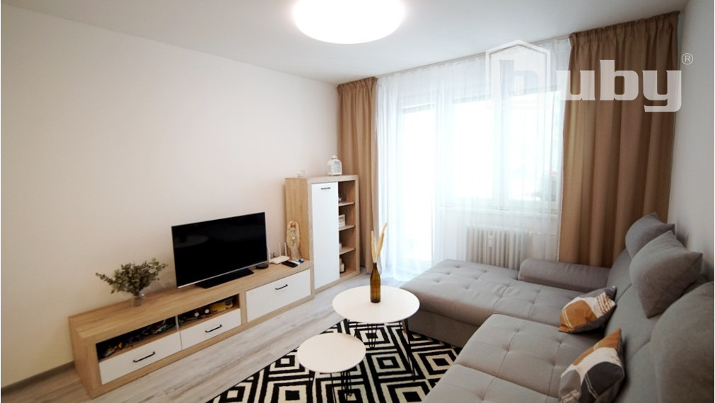 Na prenájom 2 izbový byt (58m2), v blízkosti centra mesta Martin, Thurzova ulica.