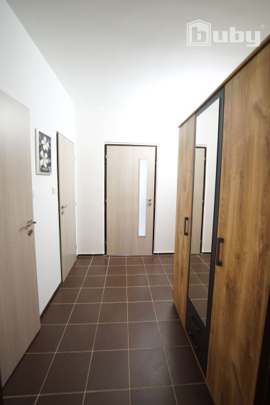 Na prenájom 2 izbový byt (49 m2), Záturčie, Martin.